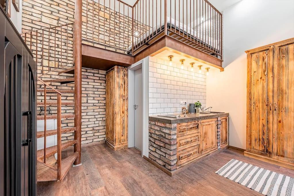 Brenda Design Home Budapest Ngoại thất bức ảnh