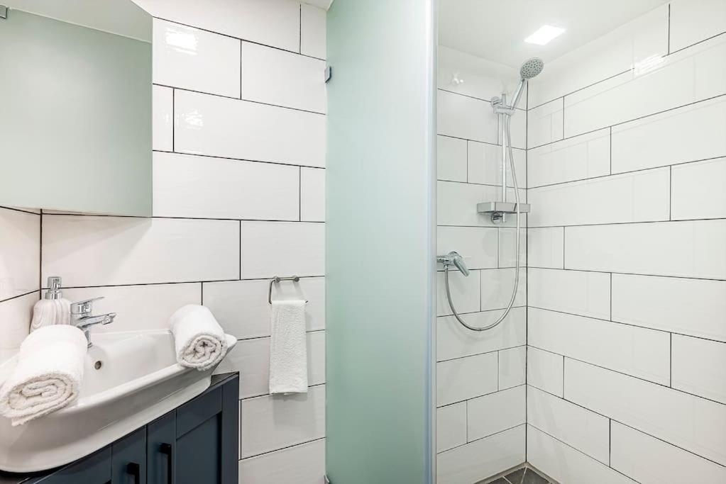 Brenda Design Home Budapest Ngoại thất bức ảnh